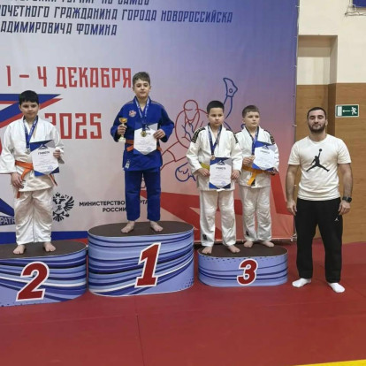 1 место Рябченко  Роберт, 2 место Зайцев Максим